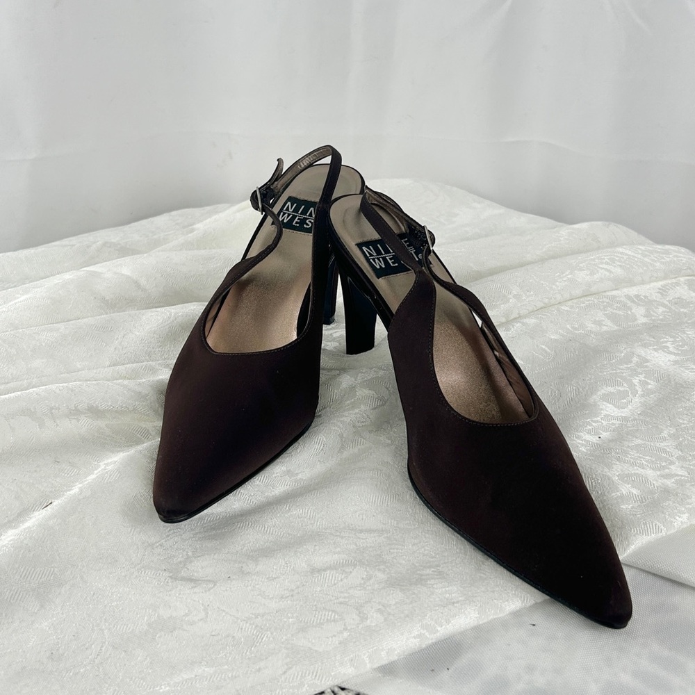 Vintage Nine West Brown Pointed-Toe Satin Slingback Heels - Picture 1 of 8